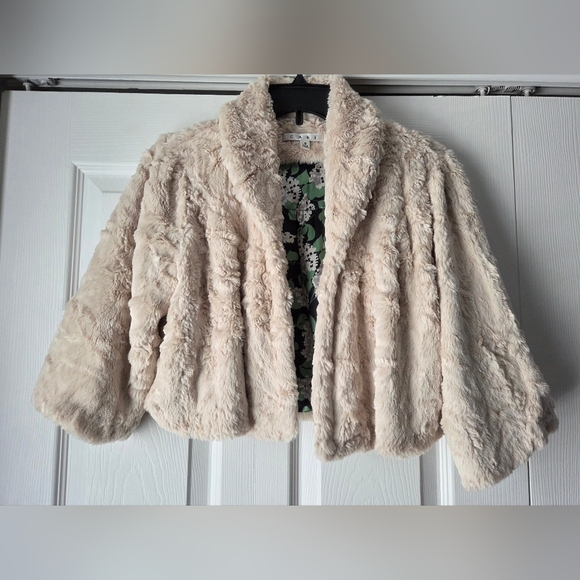 NWOT CAbi Plush Teddy Faux Fur Jacket in Cream/Ivory Color Size S - Picture 2 of 8